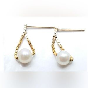 Vintage 14k gold and pearl drop earrings